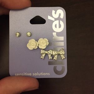 Claire's earings