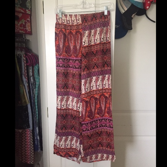 Tribal/Paisley Pants! ❤️