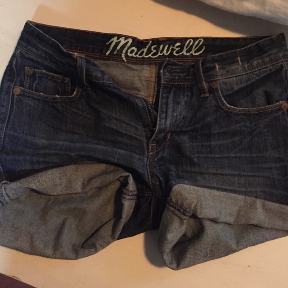 Madewell dark wash roll up shorts
