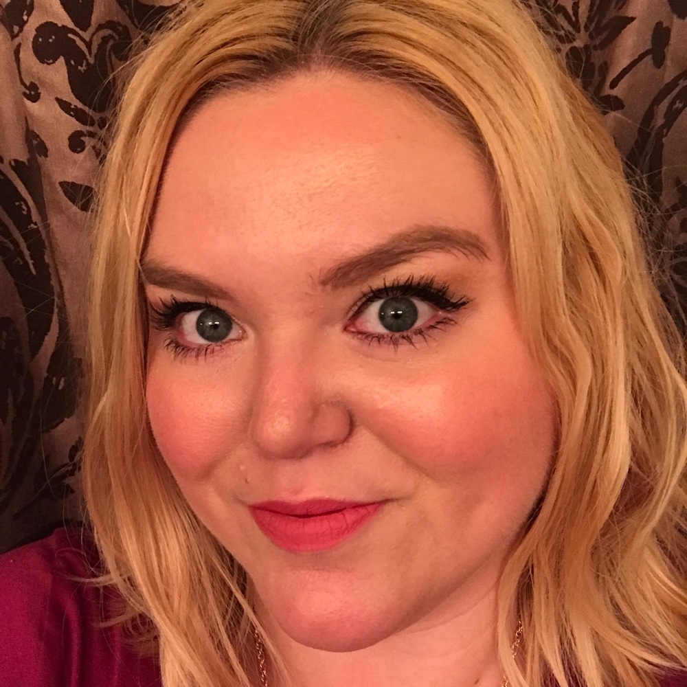 Meet your Posher, Kelli