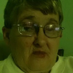 Meet your Posher, Connie