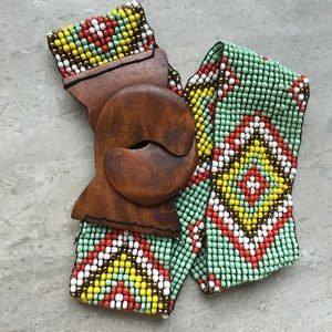 Beaded Elastic Belt w/ Wood Buckle