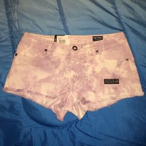 NWT VOLCOM CUT OFF HIGH VOLTAGE LAV SHORTS SZ 7