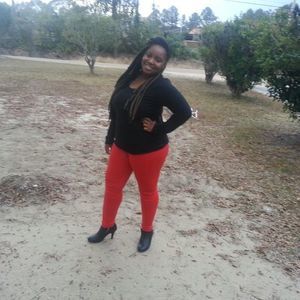 Meet your Posher, Latisha