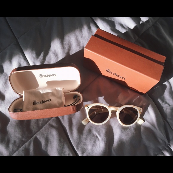 Illesteva Leonard II Sunglasses