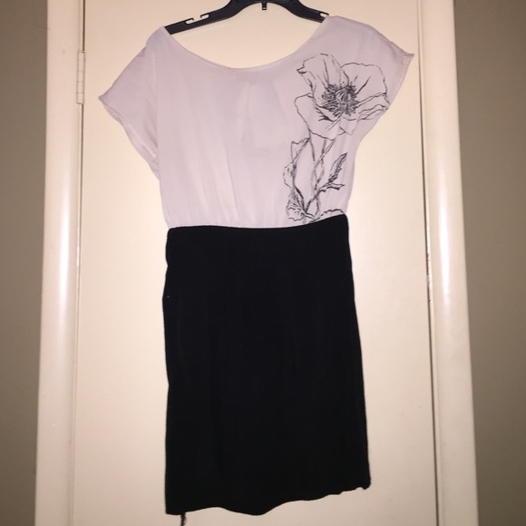 Ivory & Black Dress with cutout back