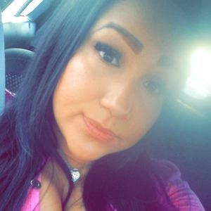 Meet your Posher, Karla