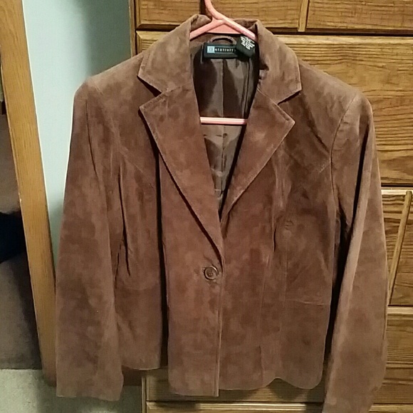 Jacket - Picture 2 of 4