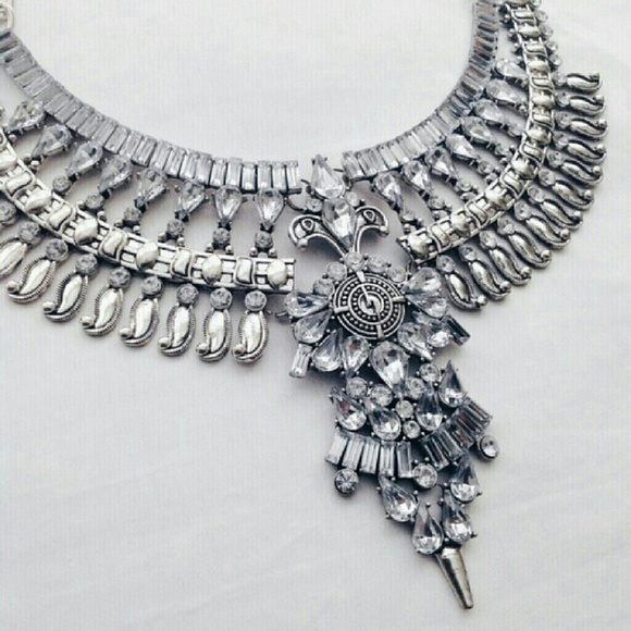 Jewelry | rocker chic statement necklace - Picture 3 of 4