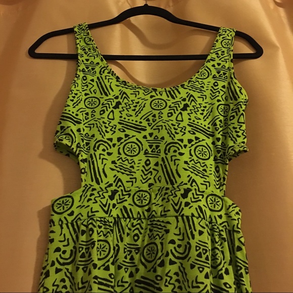 Green maxi dress - Picture 2 of 2