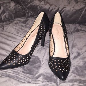 Restricted Long Island 4" heels, black