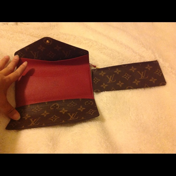 Louis Vuitton Josephine Wallet NWOT - Picture 3 of 4