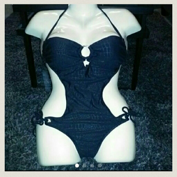 SURFSIDE Monokini  Bathing Suit