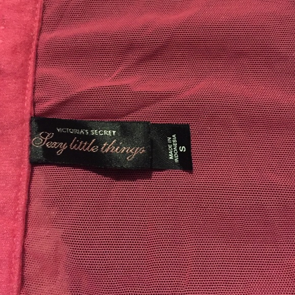 VS SEXY LITTLE THINGS - Picture 2 of 4