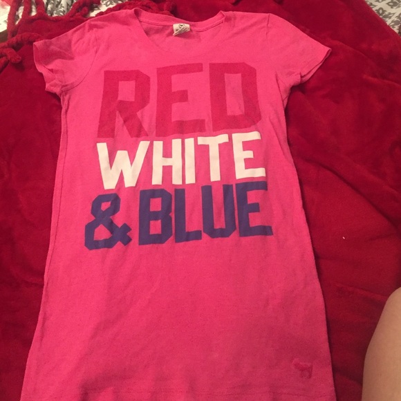 T shirt by pink.