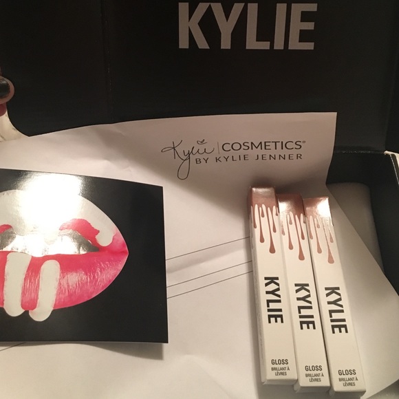 Kylie gloss set all three like literally so cute