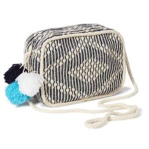 Old Navy Bags - Old Navy Woven Cross-Body Pom-Pom Bag Old Navy Bags - Old Navy Woven Cross-Body Pom-Pom Bag