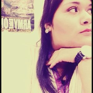 Meet your Posher, Jenifer