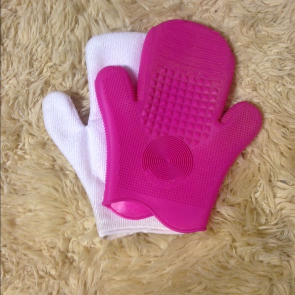 Brush Cleaning Mit