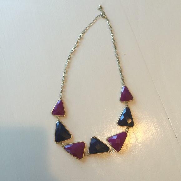 Boutique purple/navy necklace