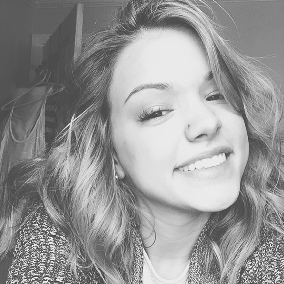 Meet your Posher, Haleigh