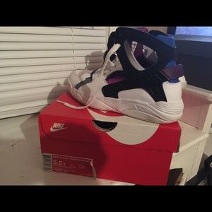 Nike flight huarache