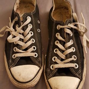 Converse Shoes Size 6.5 Converse Shoes Size 6.5