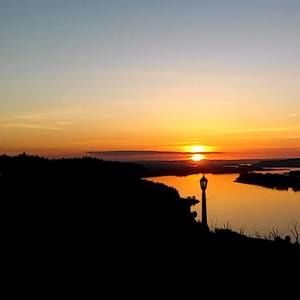 Meet your Posher, Pequeña