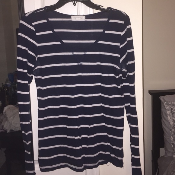 Long sleeve forever 21 shirt
