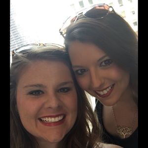 Meet your Posher, Leann