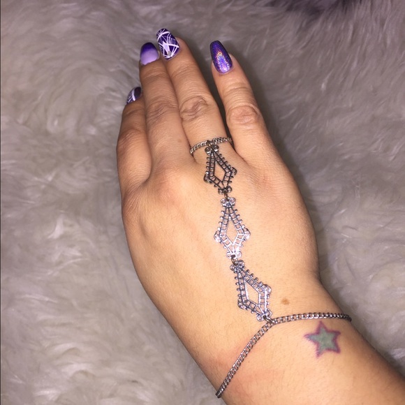 🎉Free w/$20 purchase🎉 - Picture 2 of 3