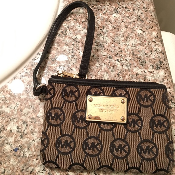 MICHAEL Michael Kors Jet Set Small Wristlet
