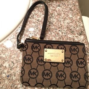 MICHAEL Michael Kors Jet Set Small Wristlet