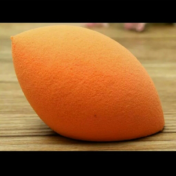 Makeup Foundation Miracle Sponge Flawless Puff