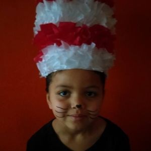 Meet your Posher, Mona