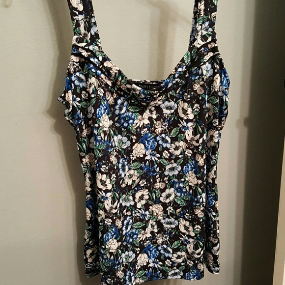 Stretch printed top