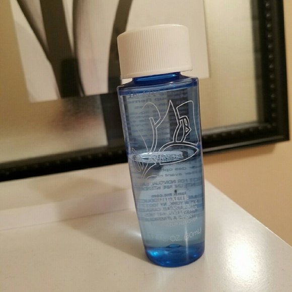 Lancome Bi-Facil eye makeup remover - Picture 1 of 1