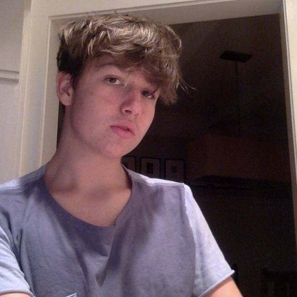 Meet your Posher, Gordon - Picture 1 of 1