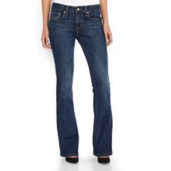 How To Wear Uggs With Bootcut Jeans Pictures How To Wear Uggs With Bootcut Jeans Pictures
