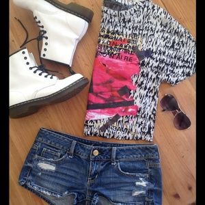 Sz 2 American Eagle Denim destroyed Short Shorts