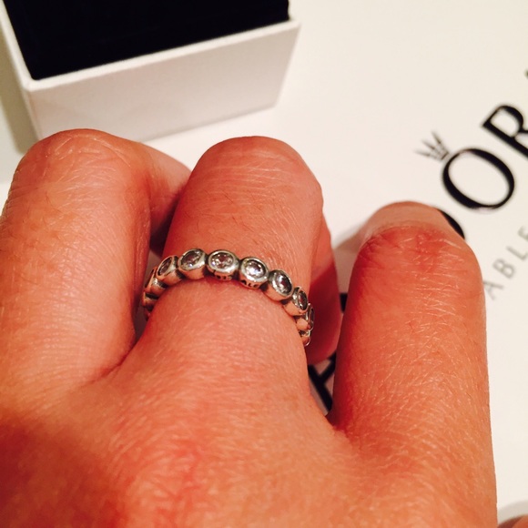 Alluring Brilliance Ring 7 - Picture 2 of 3