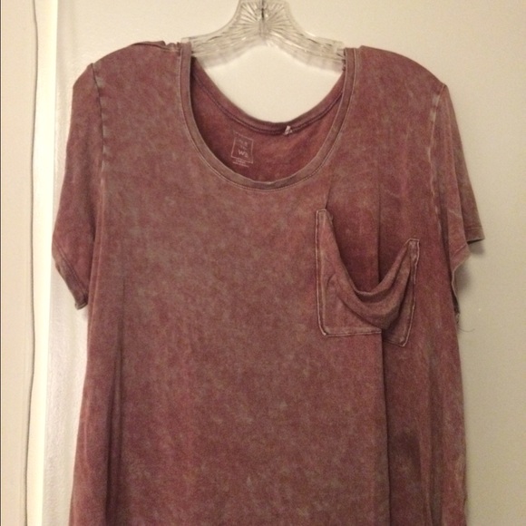 Rouge Pink shirt from Pacsun.