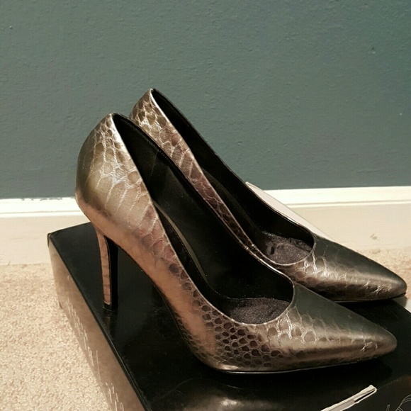 Silver metallic high heels