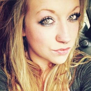 Meet your Posher, Skyler