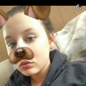 Meet your Posher, Kaitlyn