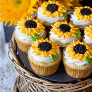 Meet your Posher, Mel