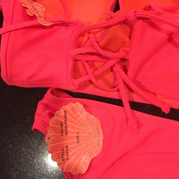 Corset bikini - Picture 3 of 3