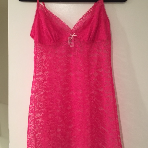 Hot pink 🌷FOR SALE🌷