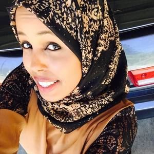 Meet your Posher, Marian