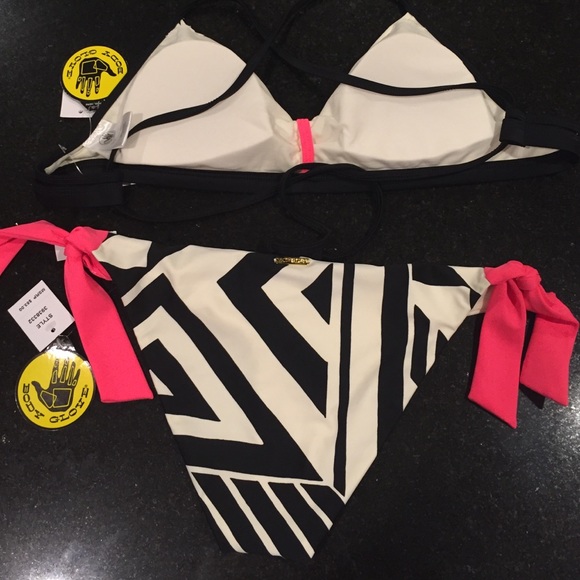 Body Glove 2 piece bikini - Picture 3 of 4